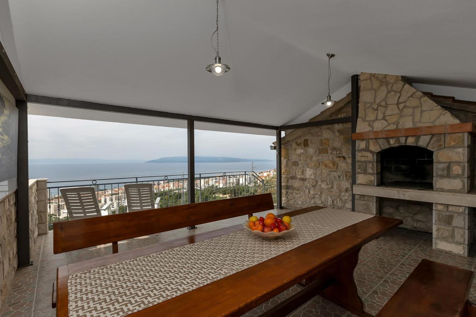 Irena With Heated Pool And Sea View Feriehus
